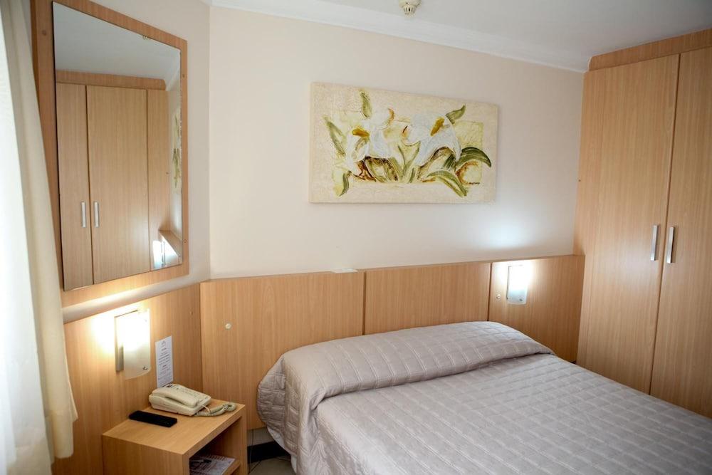 Diaudi Hotel Sao Jose  Bagian luar foto
